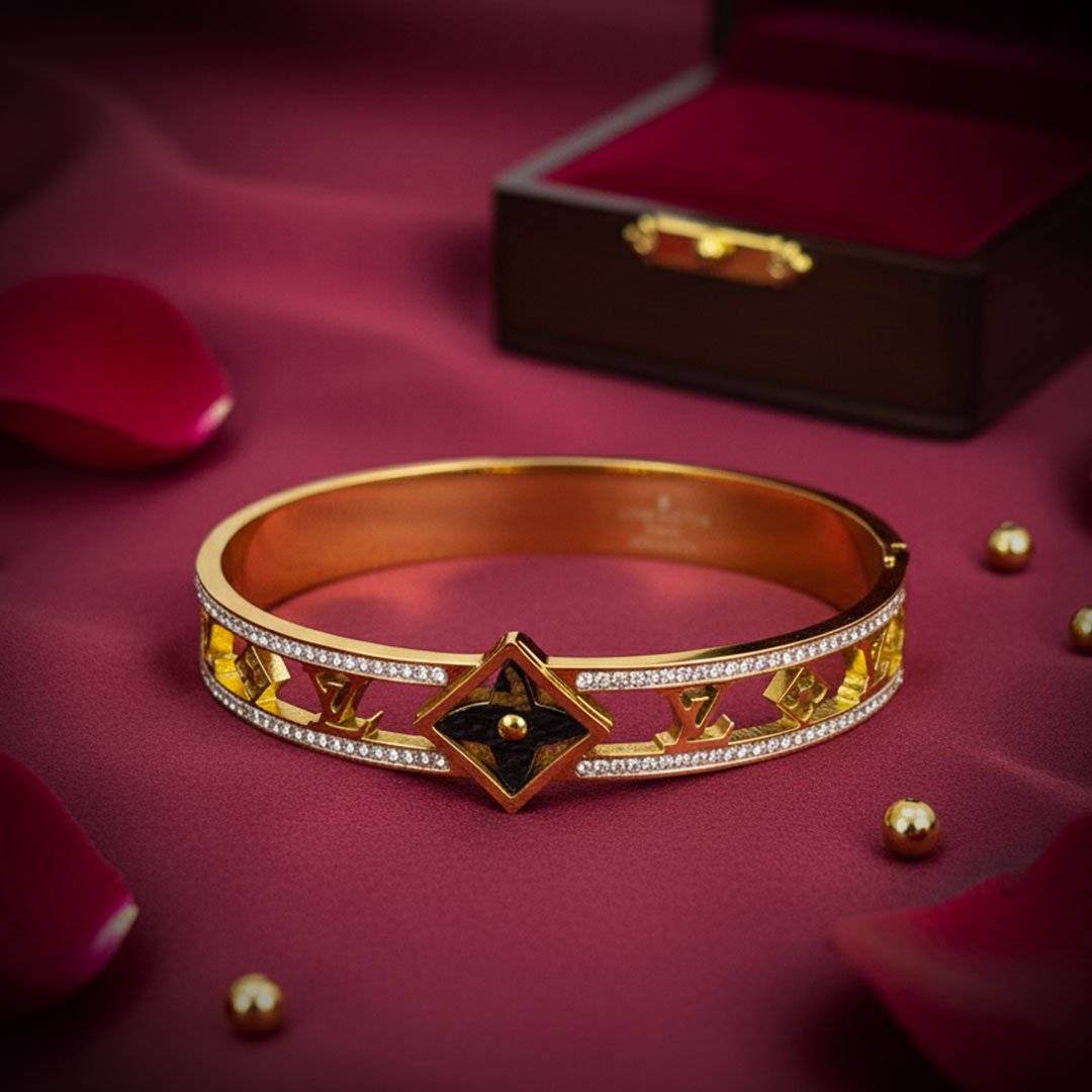 Fashion-Square-Bracelet