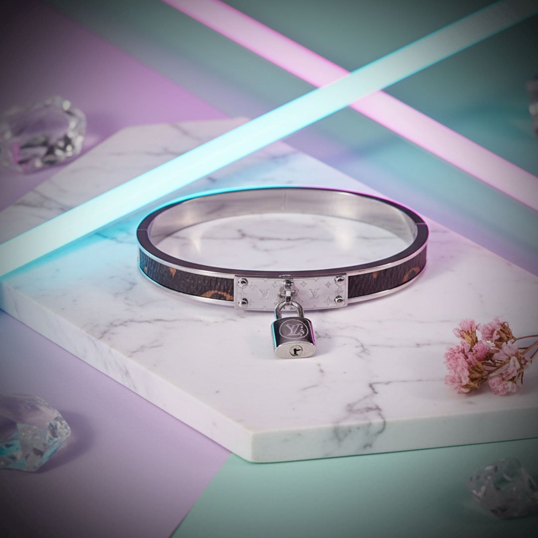 Heritage-Key-Bracelet