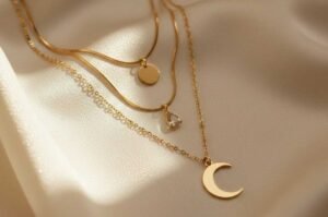 layered gold necklaces trend 2026